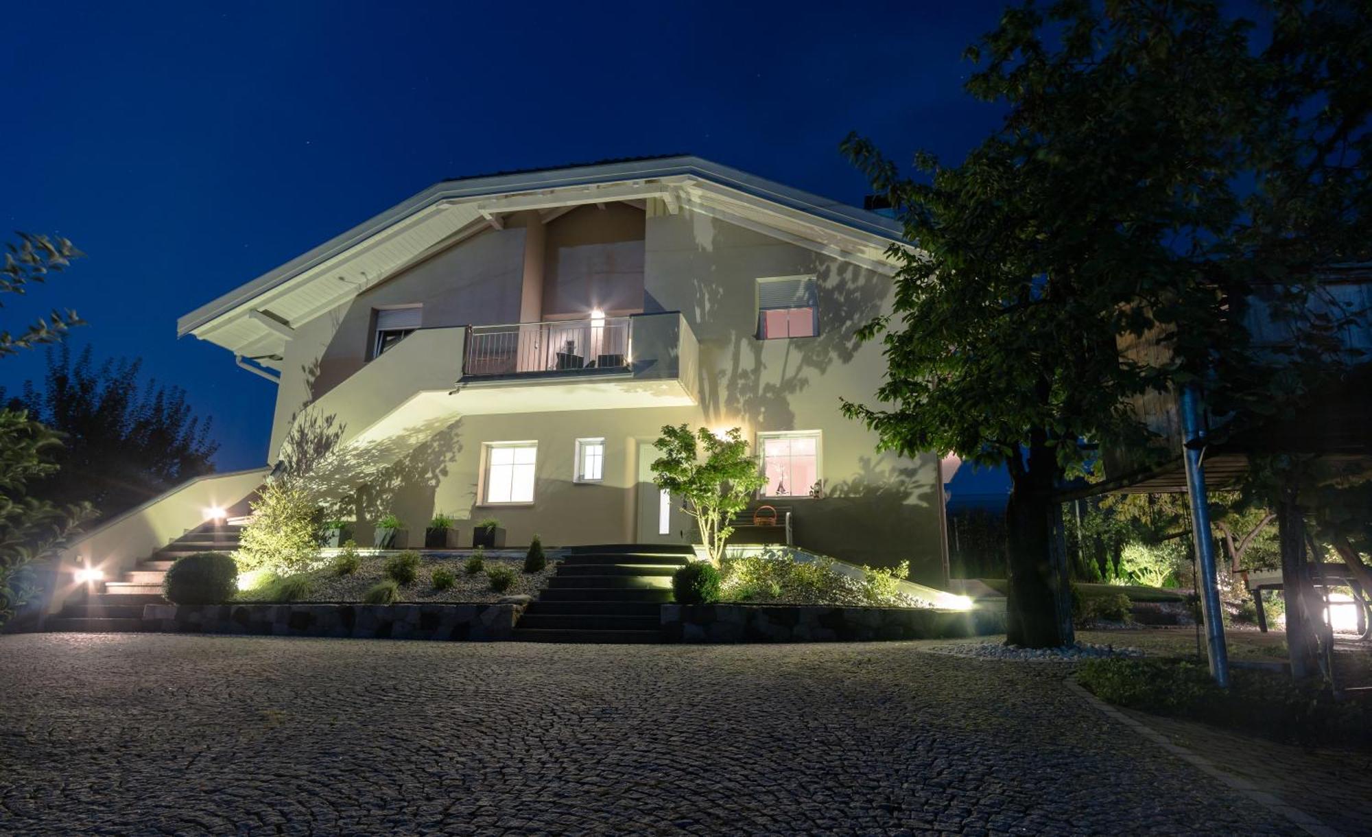 Ferienwohnungen Gamper Tesimo Exterior photo